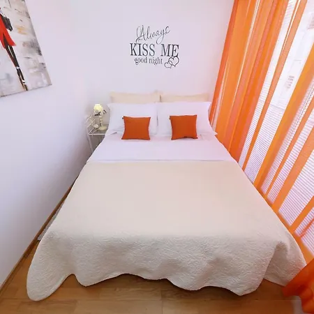 Apartment Luxury Apartman Rita, Center *